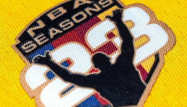 世界杯官网入口-ESPN：剩余46场詹姆斯将身着特别球衣，赛后徽章将被制成球星卡